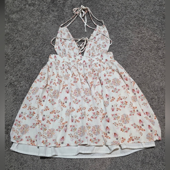 Floral Halter Kids Dress - Picture 5 of 5